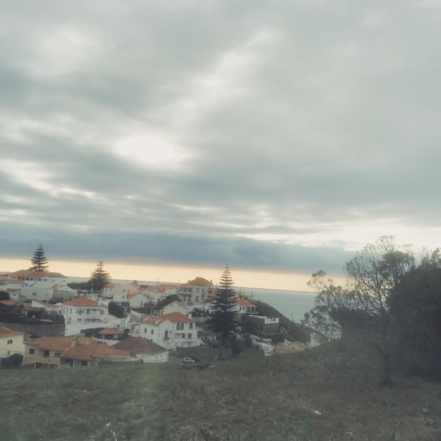 コラレス Azenhas Do Mar Roadside Houseヴィラ エクステリア 写真