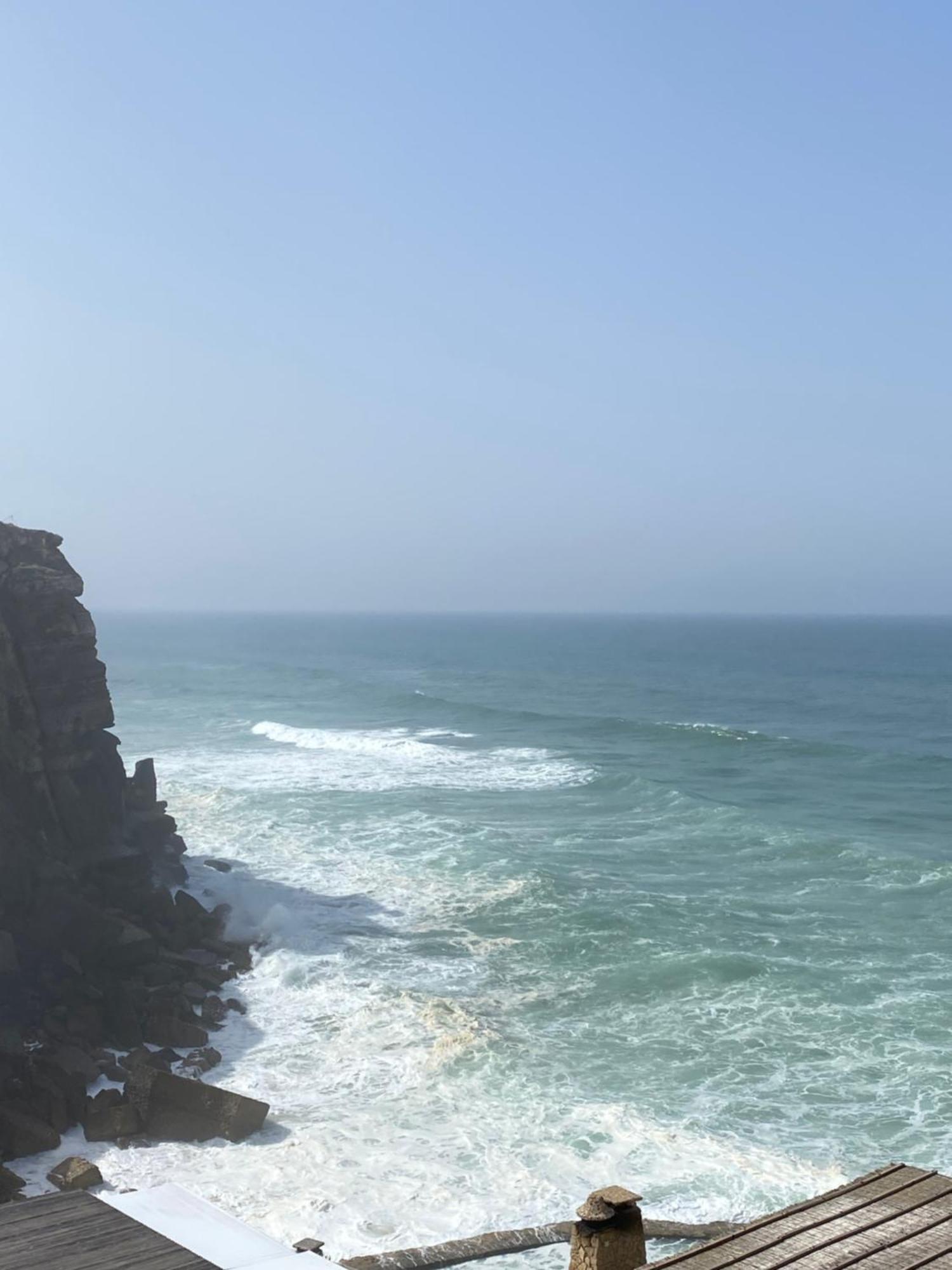 コラレス Azenhas Do Mar Roadside Houseヴィラ エクステリア 写真